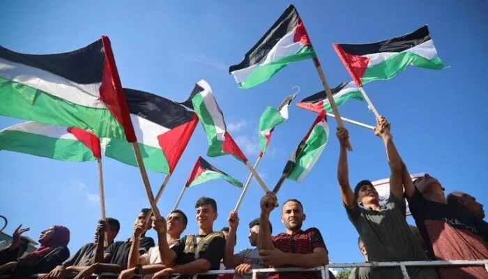 تهنئة حارة للشعب الفلسطيني